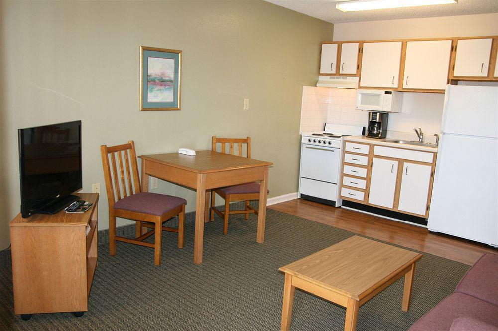 Affordable Suites Charlottesville Luaran gambar