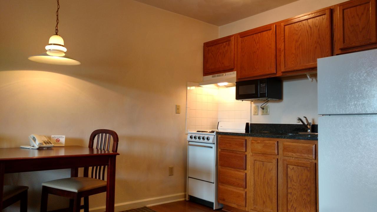 Affordable Suites Charlottesville Luaran gambar