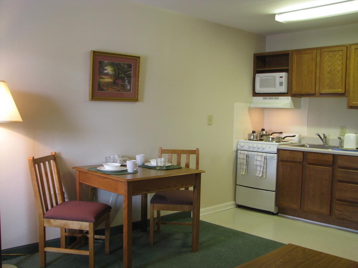 Affordable Suites Charlottesville Luaran gambar