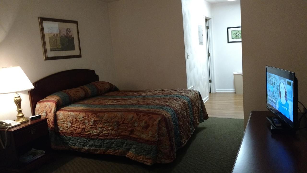 Affordable Suites Charlottesville Luaran gambar