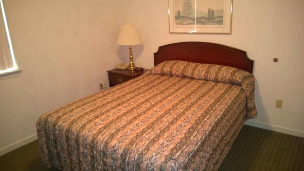 Affordable Suites Charlottesville Luaran gambar